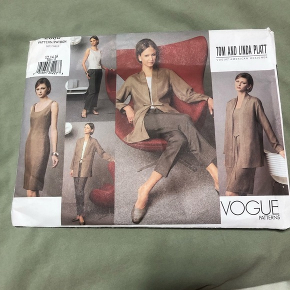 Vintage vogue 2686 , sizes 12-16- Tom and Linda Platt - dress, to, pants, jacket - Picture 1 of 10
